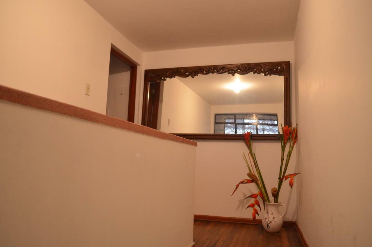 Hostal Casa Del Cafe Bogota Luaran gambar